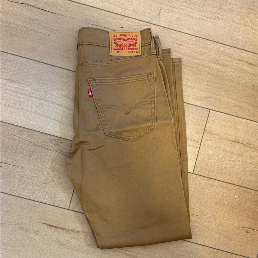 Levi's Men's 541 Straight Jeans in Tan